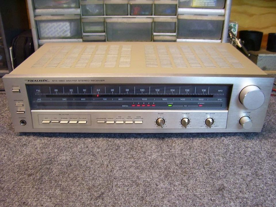 vintage realistic receiver in Vintage Stereo Receivers