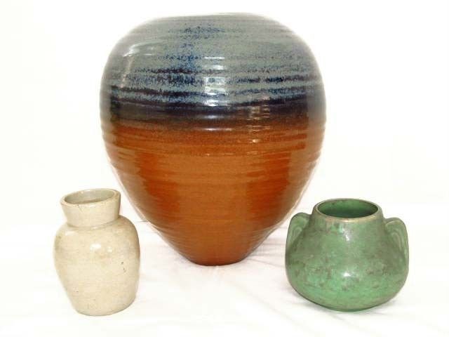 HUGE Studio Art Pottery Vase Thrown Signed Bill Shillalies Bulbous 