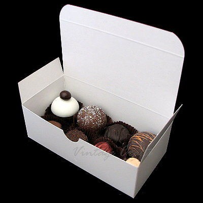 Christmas Candy Cookie or Cake Party Favor Treat Gift Box 6x3x2 White 