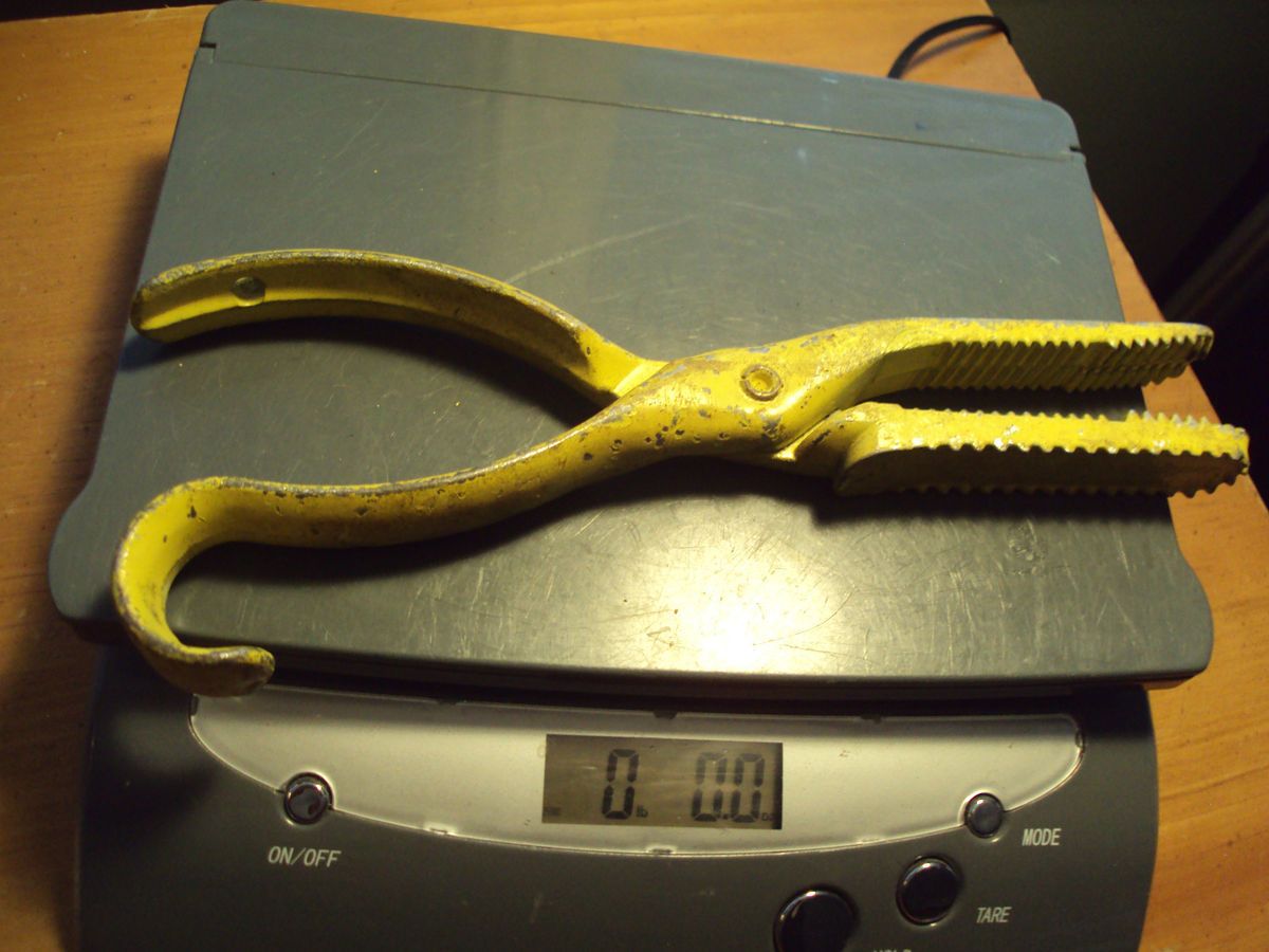 Dettys Fish Gripper Vintage Old Tool Fish Hook Removel Pliers Bait 