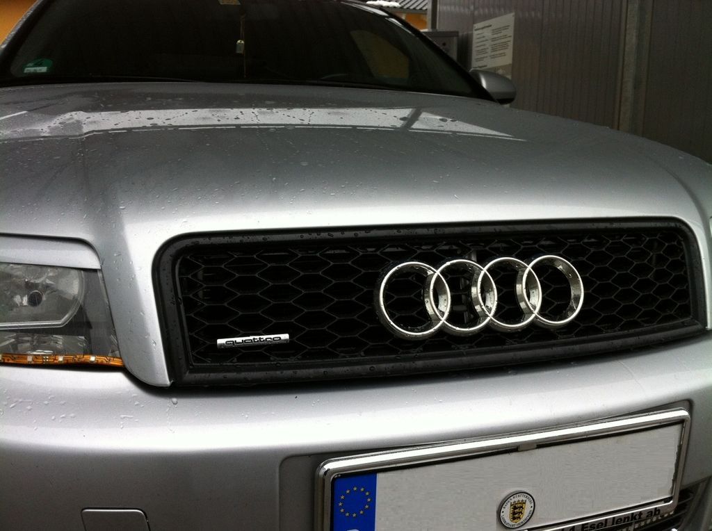A4 RS4 S4 TYPE 8E 8H SPORT MESH BADGELESS FRONT GRILLE + EMBLEM HOLDER 