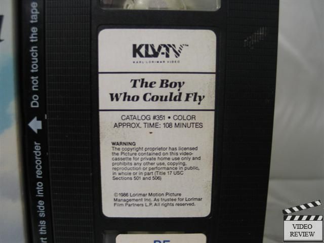 The Boy Who Could Fly VHS Jay Underwood Lucy Deakins