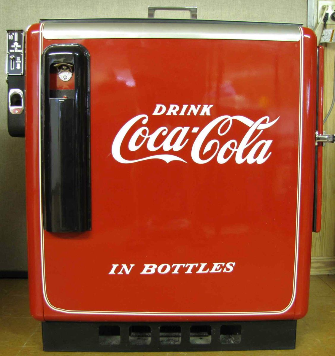 Coke Machine Coca Cola Slider Professionally Restored