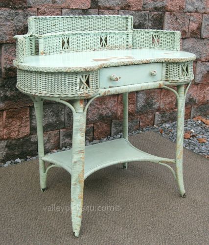 Vintage Country Lake Beach House Chic Shabby Green Wicker Laptop Desk
