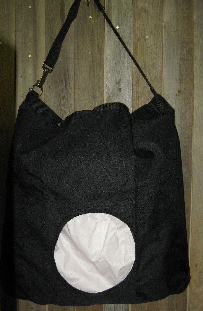 Horse Equine Feed Hay Bag Nylon 1 inch Strap in Black