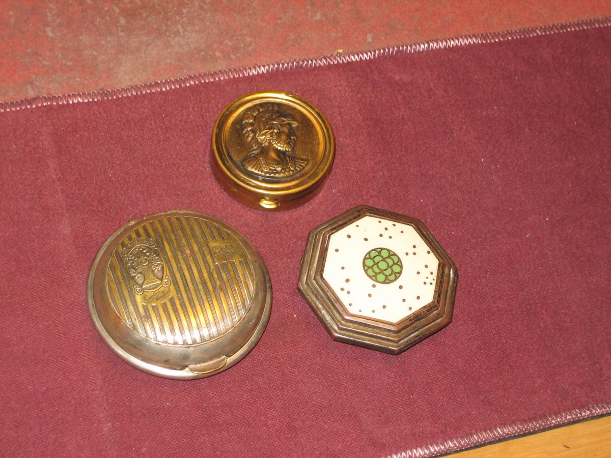  COMPACTS 1924 1950 ART DECO SILVERPLATE ENAMELED PILLBOX LANGLOIS NY