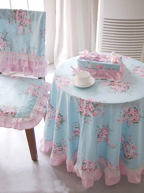 Shabby and Elegant Blue rose/pink gingham Matching table cloth