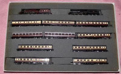 Vintage Grafar Graham Farish N Scale 14 Piece Train Set, New in Box